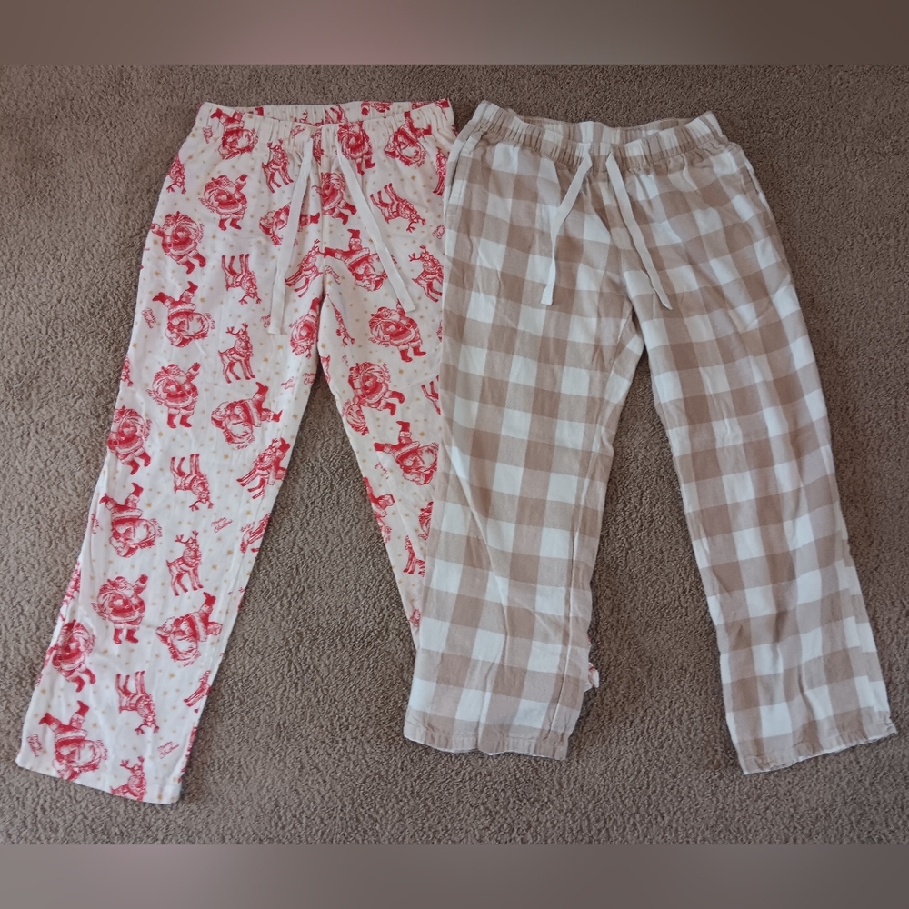 Old Navy Women's Pajama Set - Red and Tan